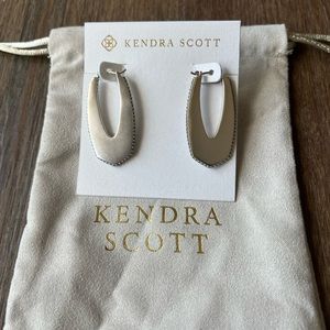 Kendra Scott Adeline hoop earrings- silver